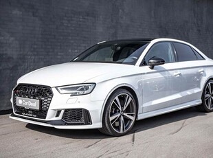 Audi RS3 2,5 TFSi quattro S-tr.