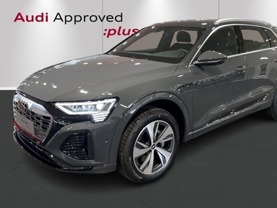 Audi Q8 e-tron 50 S-line quattro 5d