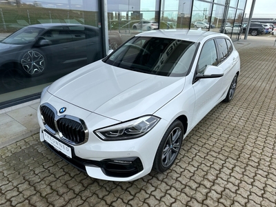 BMW 118i 1,5 Sport Line aut. 5d