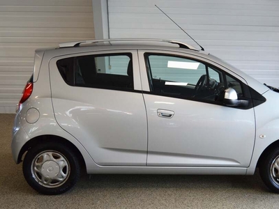 Chevrolet Spark LS - Mikro