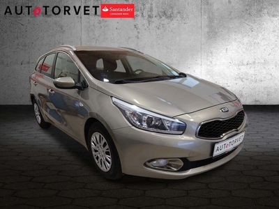 Kia Ceed CRDi 128 World Cup SW - St.car SUV