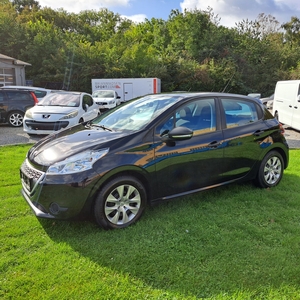 Peugeot 208 1,0 VTi Active 5d