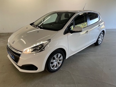 Peugeot 208 1,2 VTi 82 Envy 5d