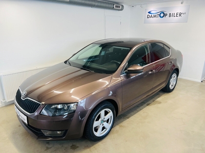 Skoda Octavia 1,2 TSi 105 Elegance DSG 5d