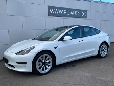 Tesla Model 3 Long Range AWD 4d