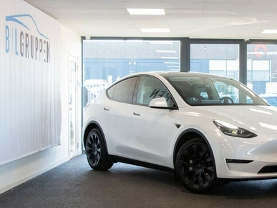 Tesla Model Y Long Range AWD 5d