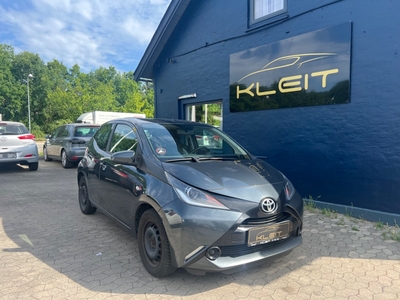 Toyota Aygo 1,0 VVT-i x-play 5d