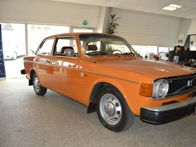 Volvo 142 DL -