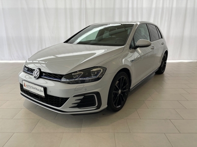 VW Golf VII 1,4 GTE DSG 5d