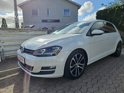 VW Golf VII 2,0 TDi 150 Comfortline DSG BMT 5d