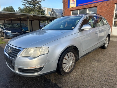 VW Passat 2,0 FSi Comfortline Variant 5d