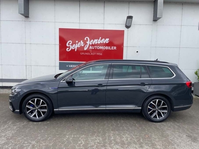 VW Passat GTE Variant DSG - St.car Aut.