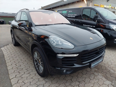 Porsche Cayenne S 3,0 E-Hybrid Platinum Tiptr. 5d