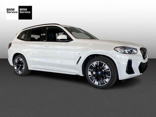 BMW iX3 Charged Plus M-Sport