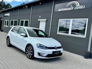 VW Golf VII 1,4 GTE DSG 5d