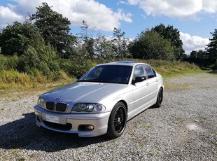 BMW 328i 2,8