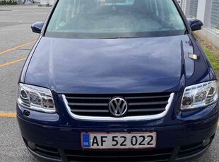 VW Touran 2,0 7pers