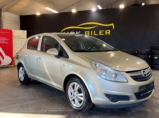 Opel Corsa 1,2 16V Cosmo