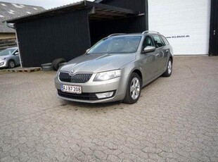 Skoda Octavia 1,6 TDi 105 Elegance Combi