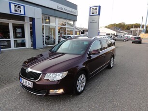 Skoda Superb 1,6 TDi 105 Comfort Combi GreenLine 5d