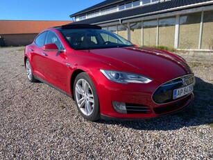 Tesla Model S 85 5d