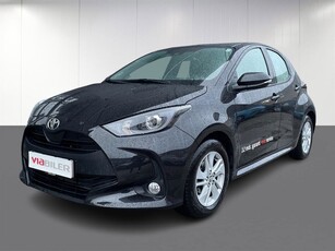 Toyota Yaris 1,5 Active CVT 5d