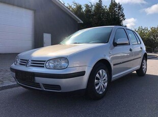 VW Golf IV 1,6 aut.