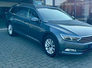 VW Passat 1,8 TSi 180 Highline Variant DSG 5d