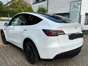 Tesla Model Y Long Range DWD