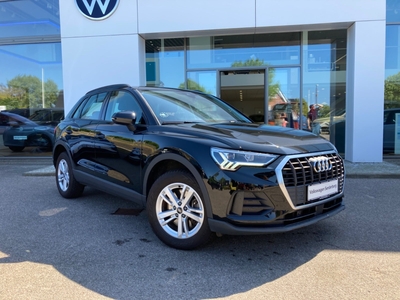 Audi Q3 45 TFSi e Attitude+ S-tr. 5d