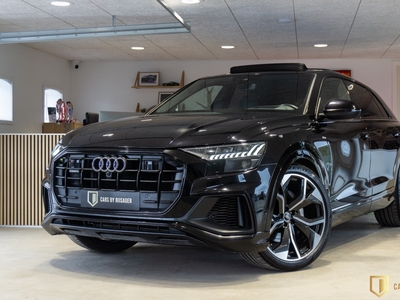 Audi Q8 50 TDi S-line quattro Tiptr. 5d