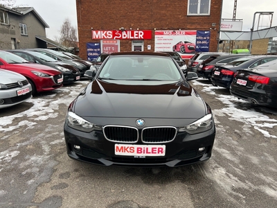 BMW 320d 2,0 Touring aut. 5d