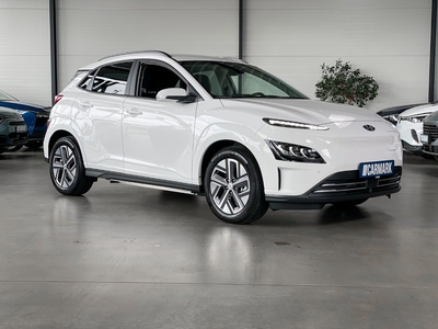 Hyundai Kona 64 EV Exclusive 5d