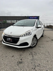 Peugeot 208 1,2 VTi 82 Envy+ 5d