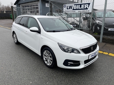 Peugeot 308 1,5 BlueHDi 130 Style+ SW 5d