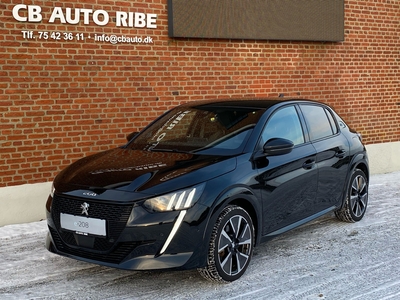 Peugeot e-208 50 GT 5d