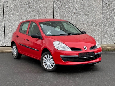 Renault Clio III 1,5 dCi 85 Dynamique Comfort 5d