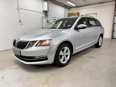 Skoda Octavia 1,6 TDi 115 Style Combi DSG 5d