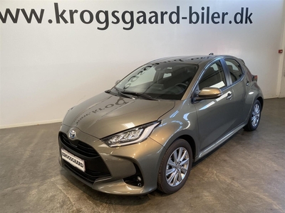 Toyota Yaris 1,5 Hybrid Active Tech e-CVT 5d