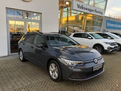 VW Golf VIII 1,5 eTSi 130 Life Variant DSG 5d