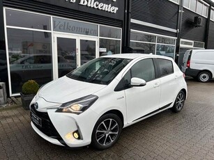 Toyota Yaris 1,5 Hybrid H3 e-CVT Van