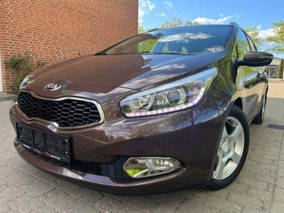 Kia Ceed 1,6 GDi Premium+ SW DCT