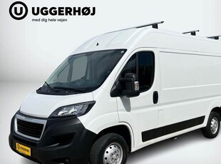 Peugeot Boxer 333 2,2 BlueHDi 140 L2H2 Premium