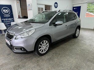 Peugeot 2008 1,2 VTi 82 Allure Sky 5d