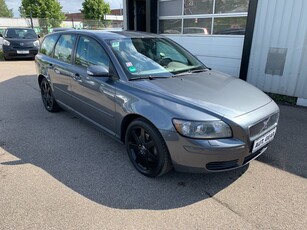 Volvo V50 2,4 Kinetic aut. 5d