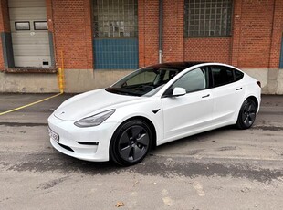 Tesla Model 3 366 kw