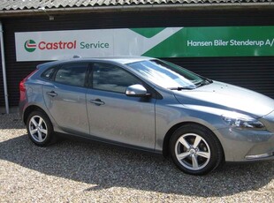 Volvo V40 2,0 D2 120 Momentum Eco