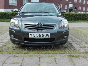 Toyota Avensis 1,8 SD MAN.