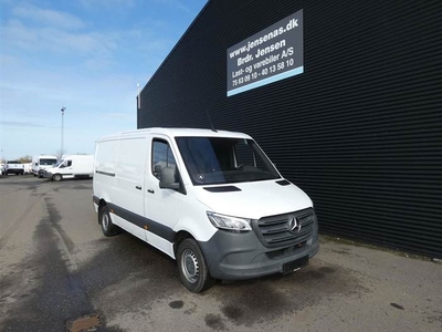 Mercedes Sprinter 2,1 316 CDI R2 163HK Van 6g Aut.