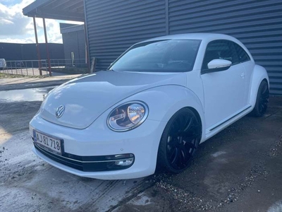 VW The Beetle 1,6 TDi 105 Design BMT